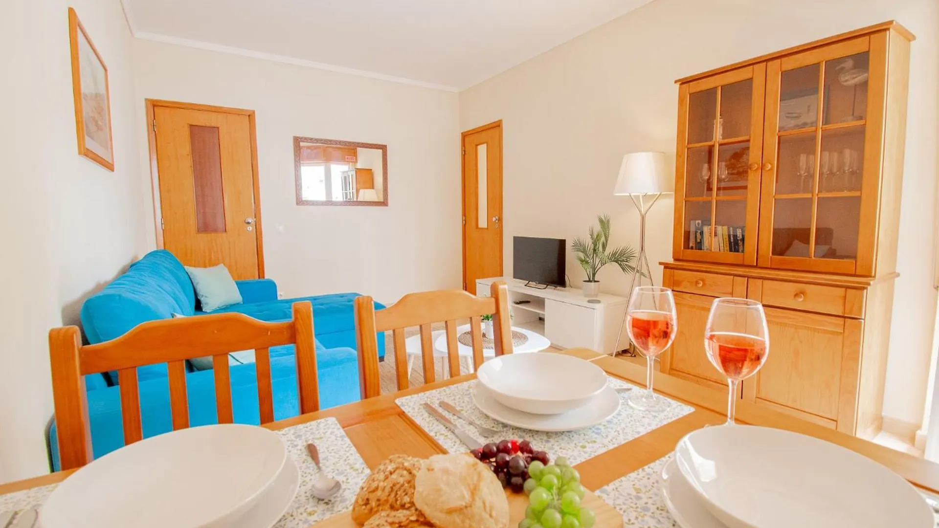 Casa Ocean Breeze, Two Bedrooms, 100M From The Beach! Portimão