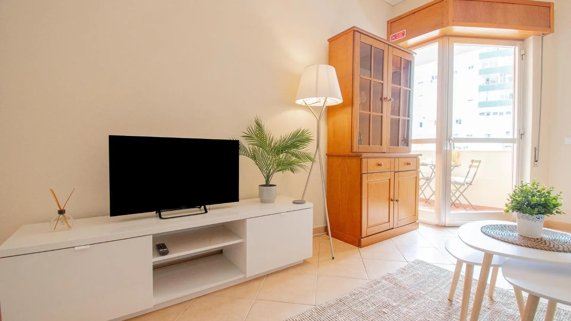Casa Ocean Breeze, Two Bedrooms, 100M From The Beach! Portimão Apartman