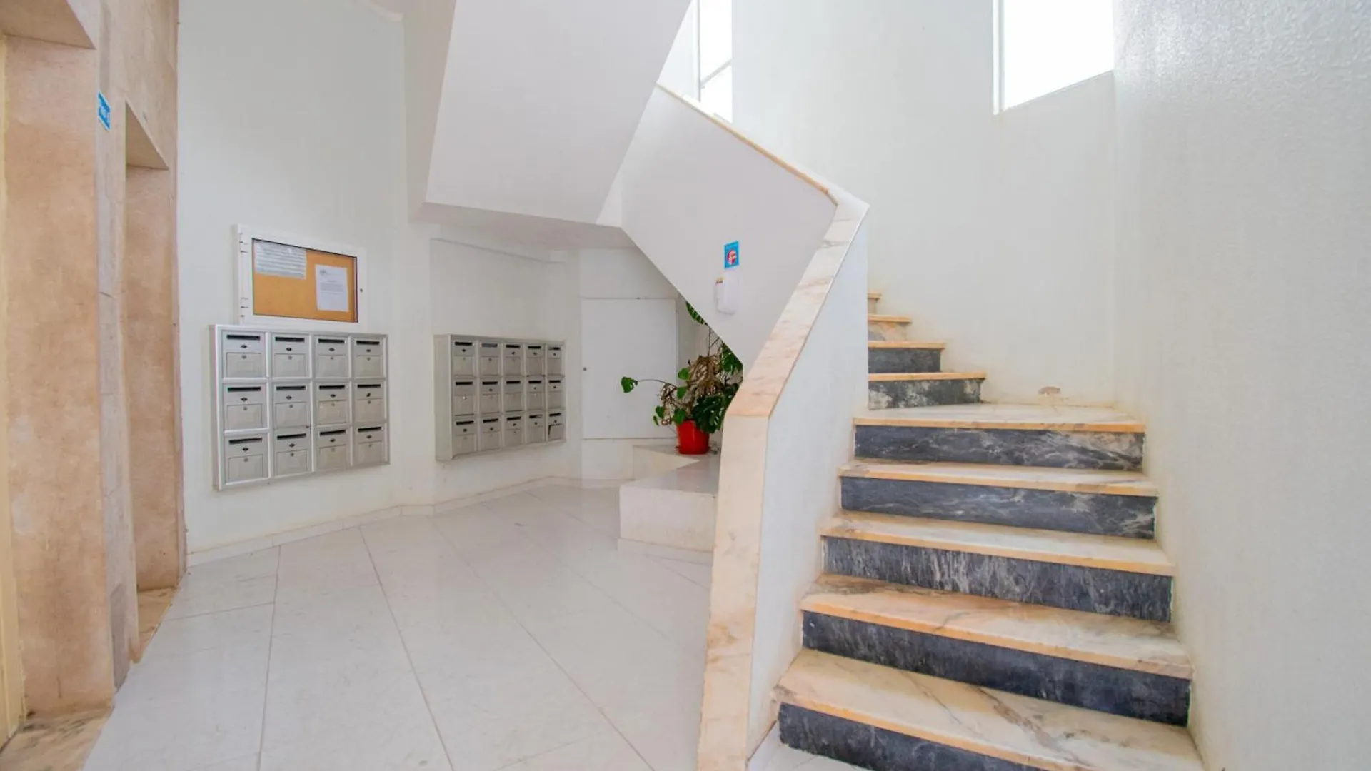 Casa Ocean Breeze, Two Bedrooms, 100M From The Beach! Portimão